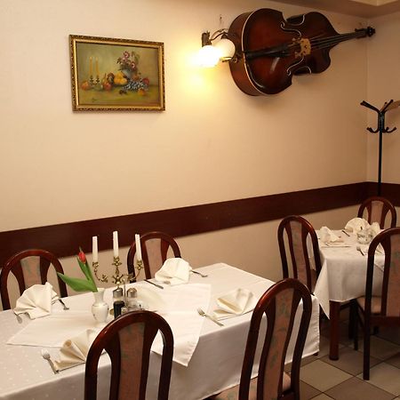 Hotel Relaks Wola Ducka Kültér fotó