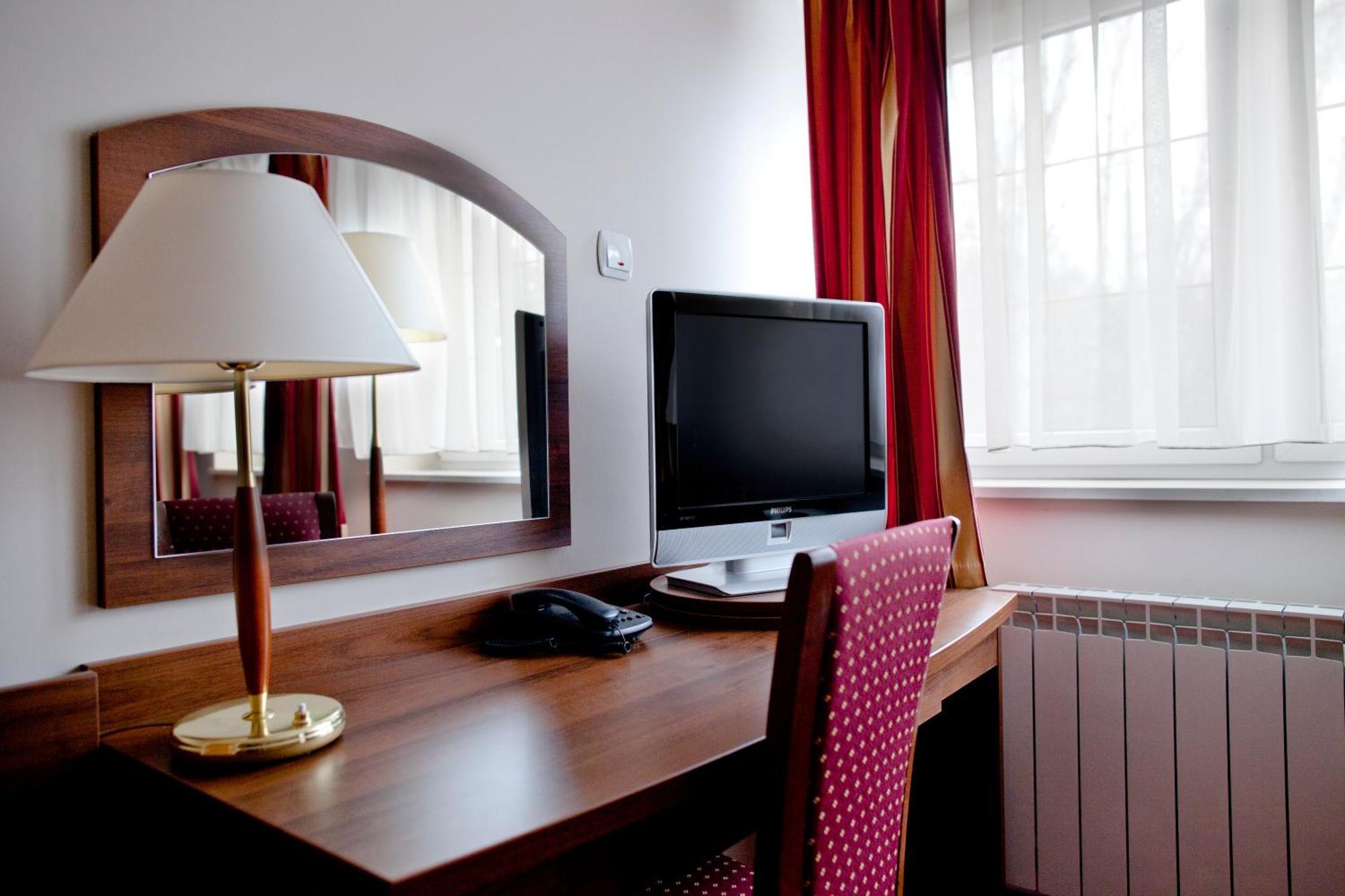 Hotel Relaks Wola Ducka Kültér fotó