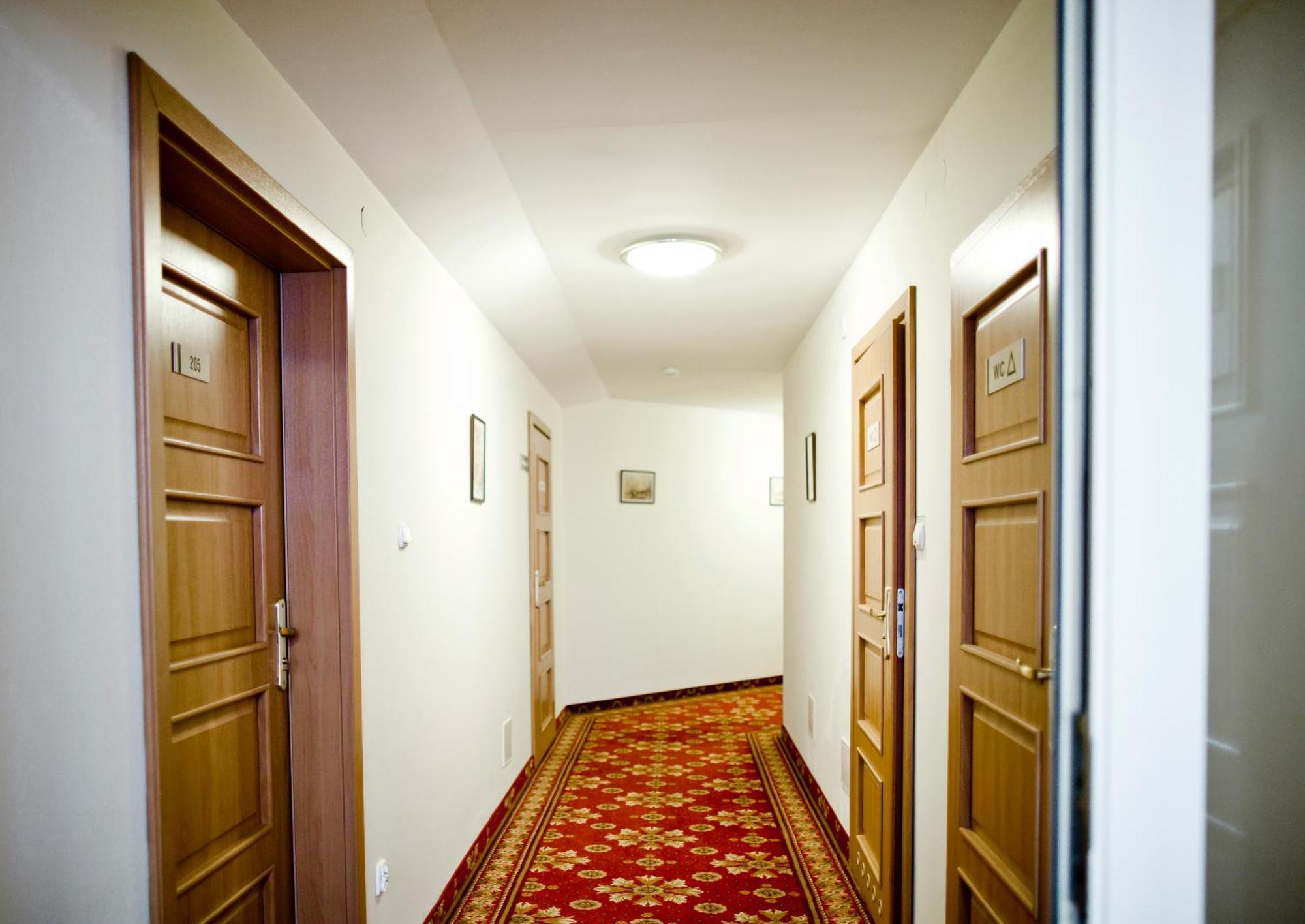 Hotel Relaks Wola Ducka Kültér fotó