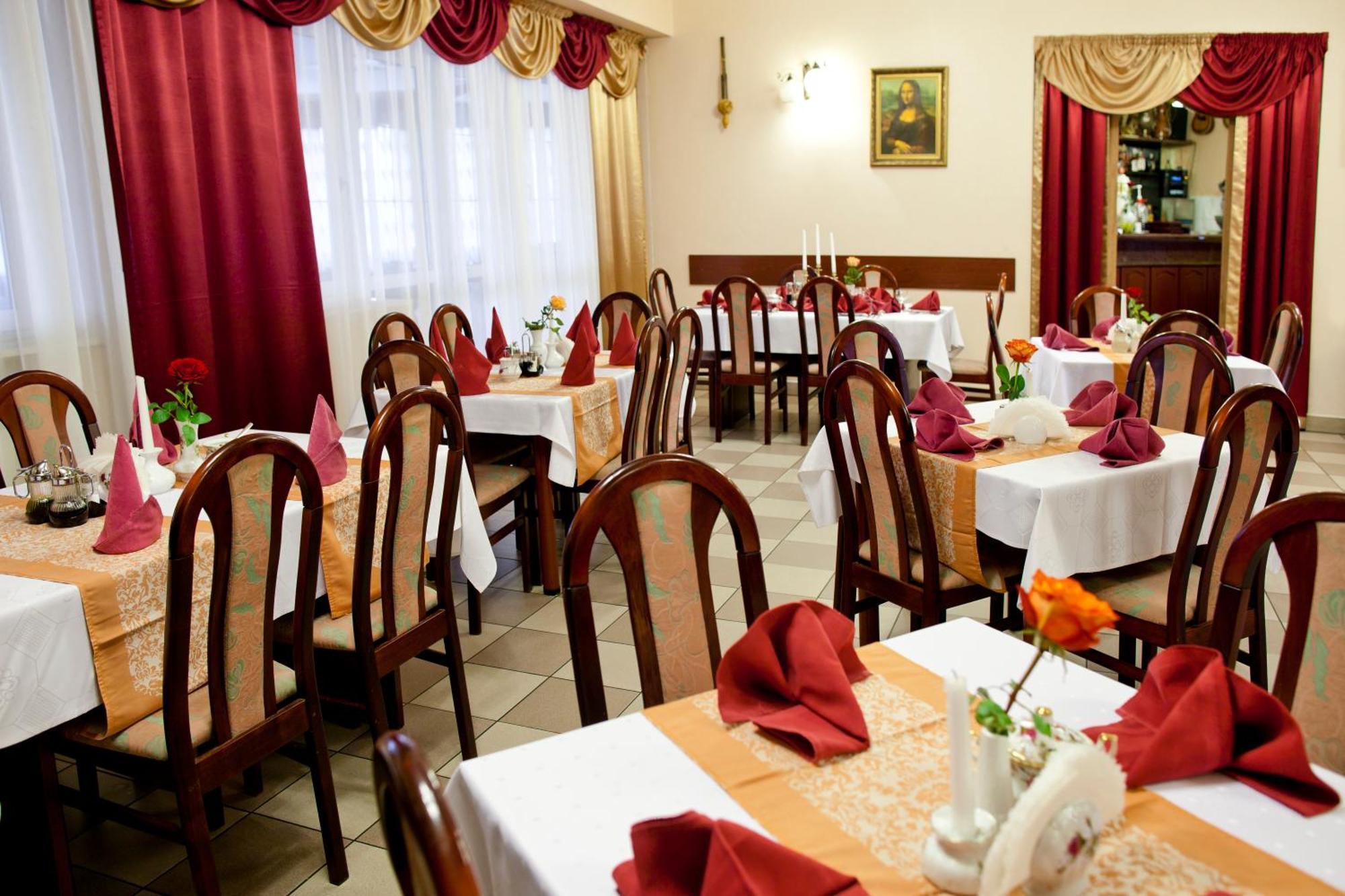 Hotel Relaks Wola Ducka Kültér fotó
