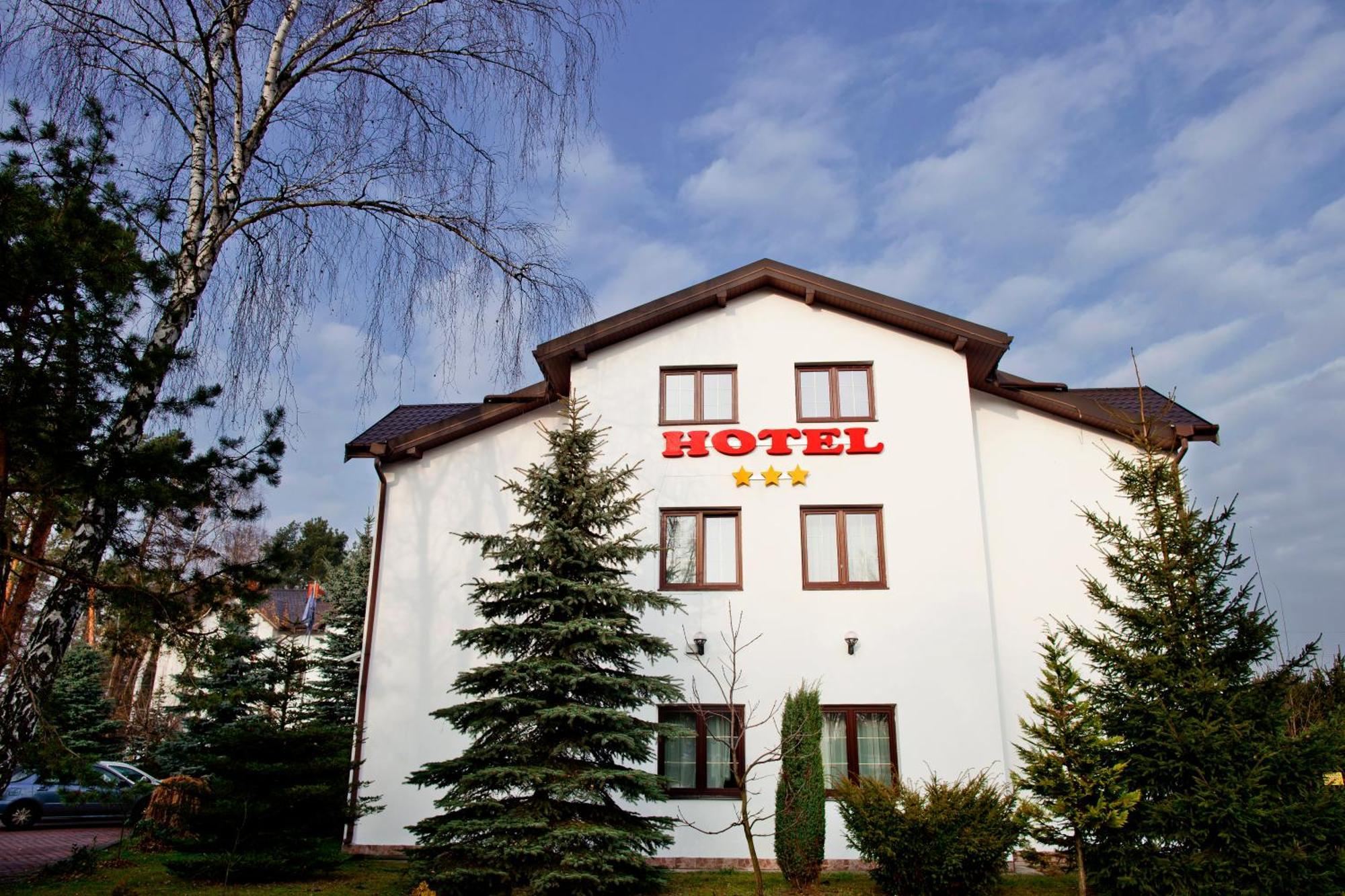Hotel Relaks Wola Ducka Kültér fotó