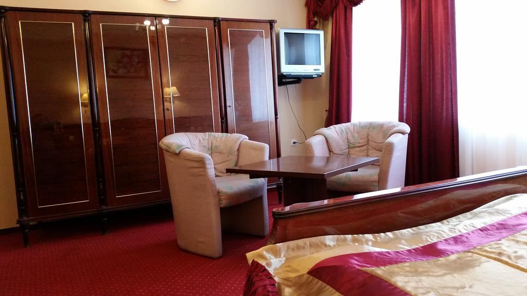 Hotel Relaks Wola Ducka Kültér fotó