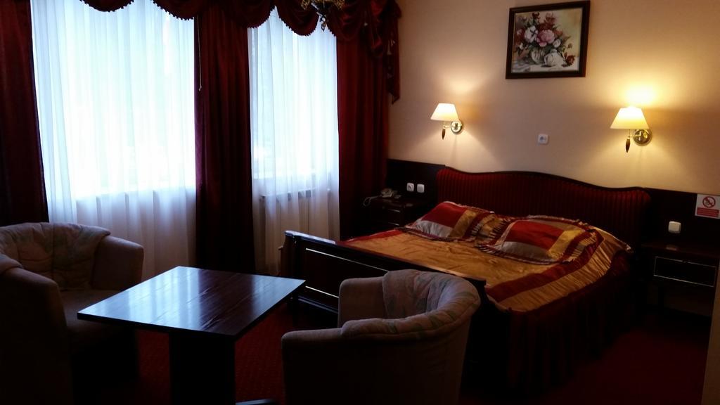 Hotel Relaks Wola Ducka Kültér fotó
